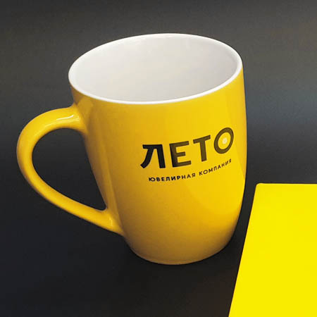 Пример нанесения деколью 1