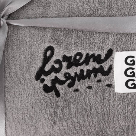 Пример нанесения вышивкой 2